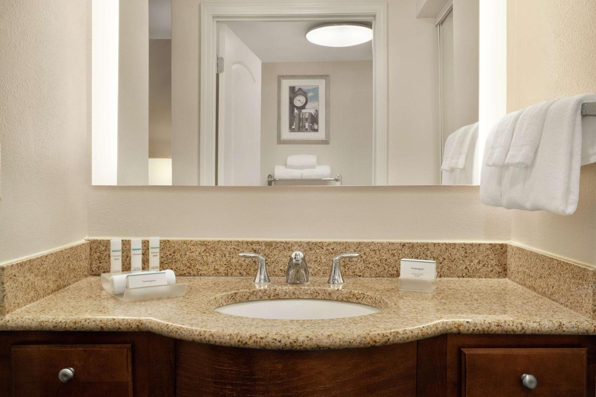 Homewood Suites By Hilton Dover - Rockaway Экстерьер фото